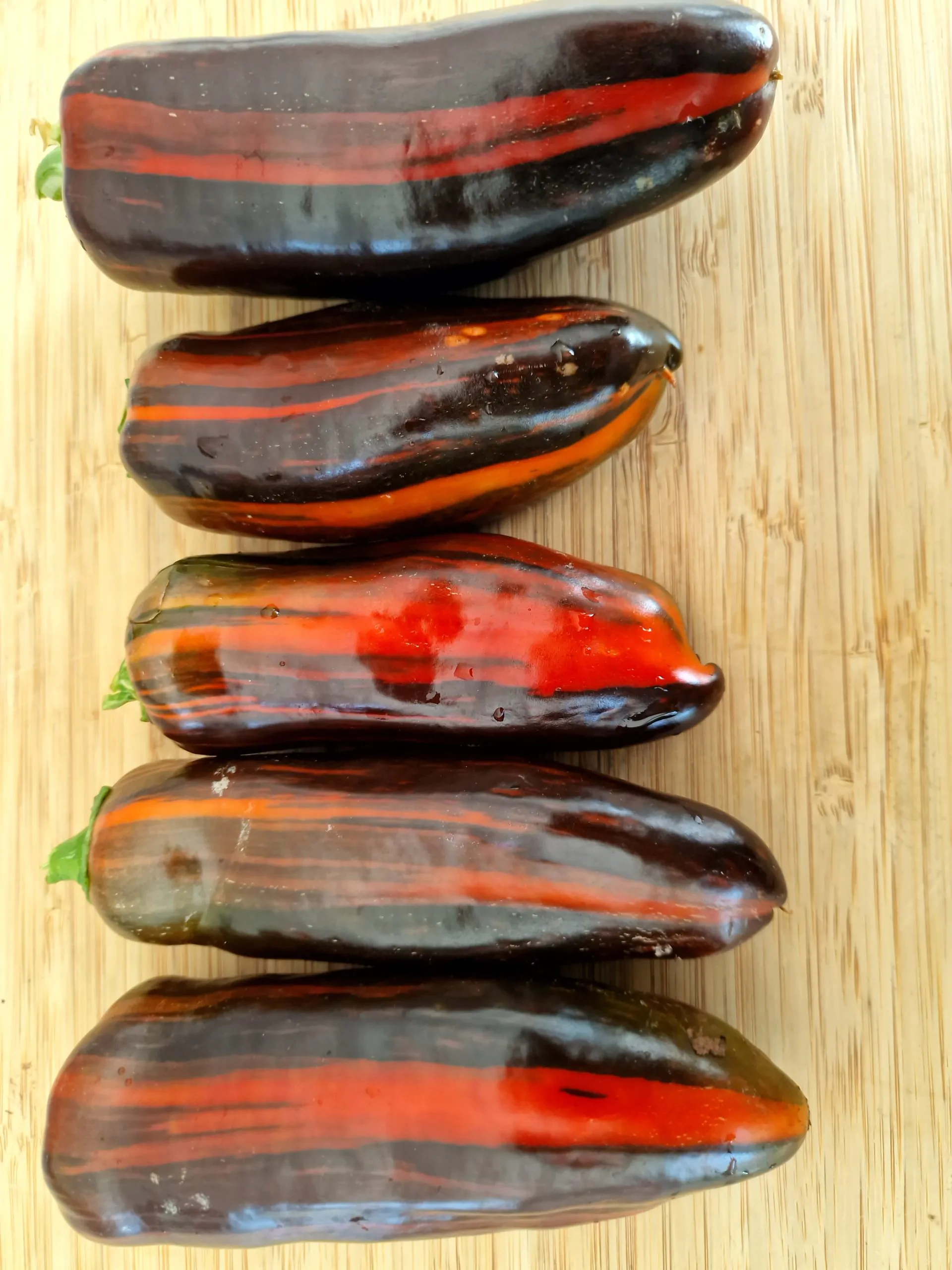 Candy Cane Chocolate Cherry Pepper Seeds