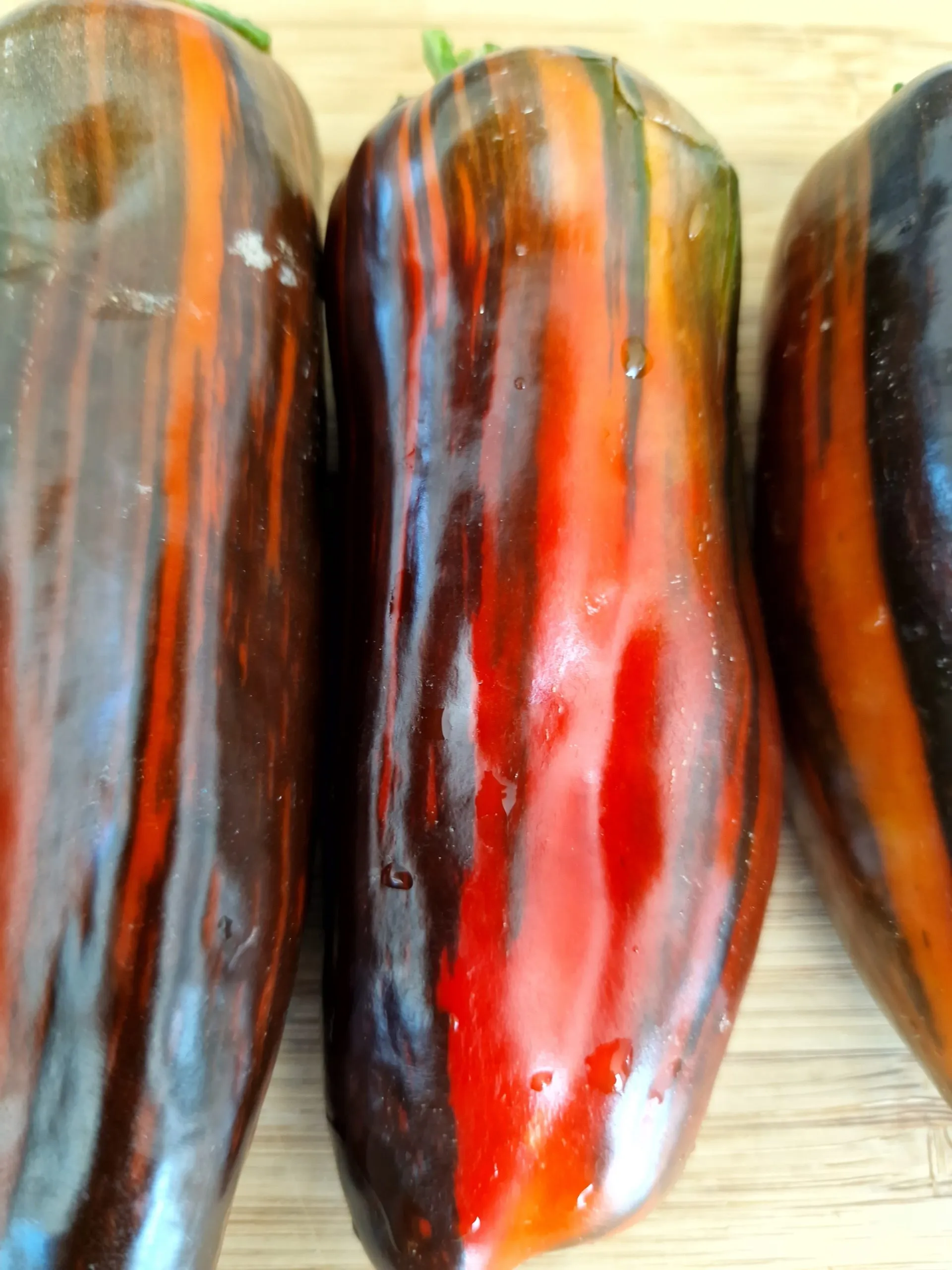 Candy Cane Chocolate Cherry Pepper Seeds - Image 13